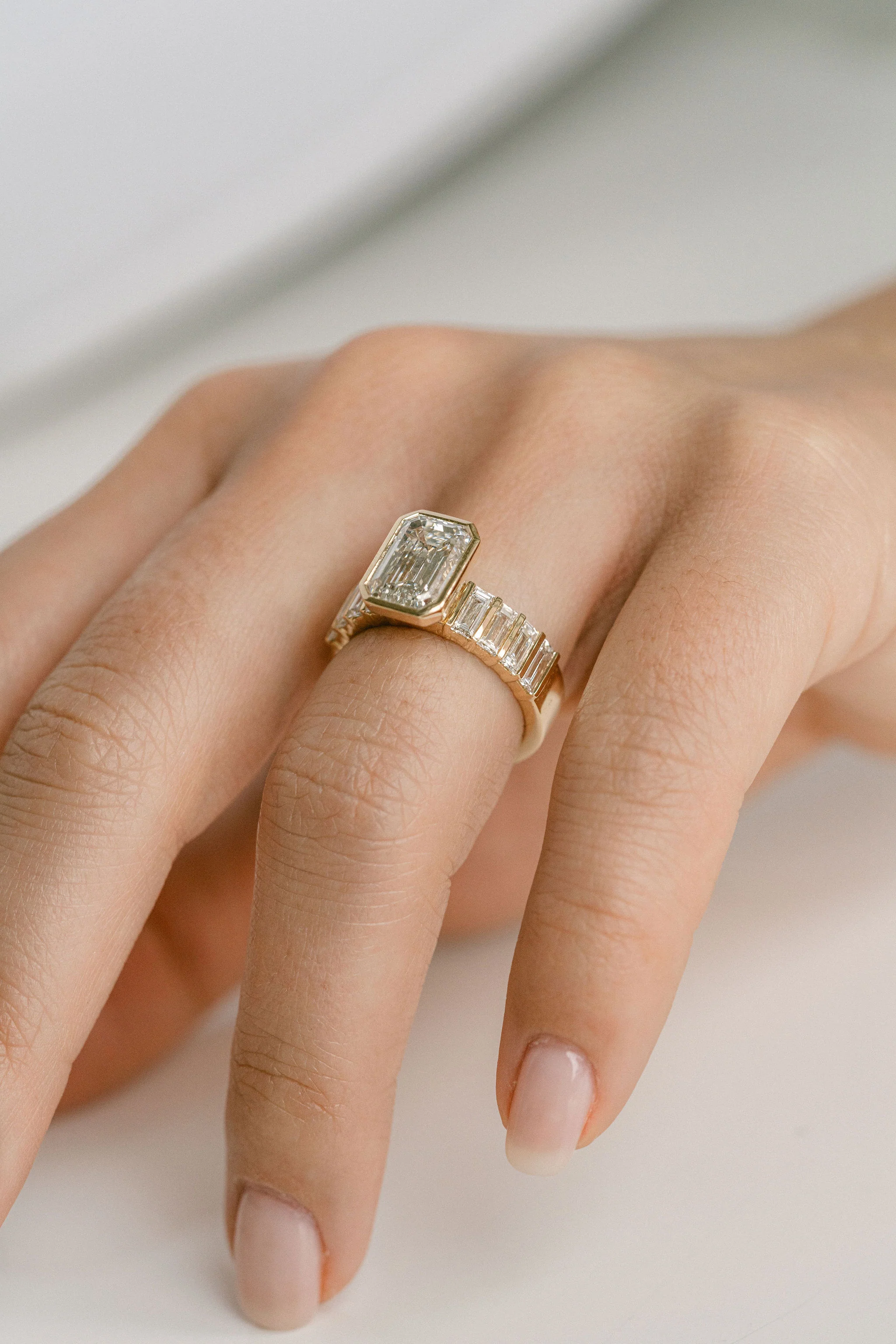 Emerald Cut Diamond Ring With Bar Set Baguette Diamond Band - 5mm - Image 4