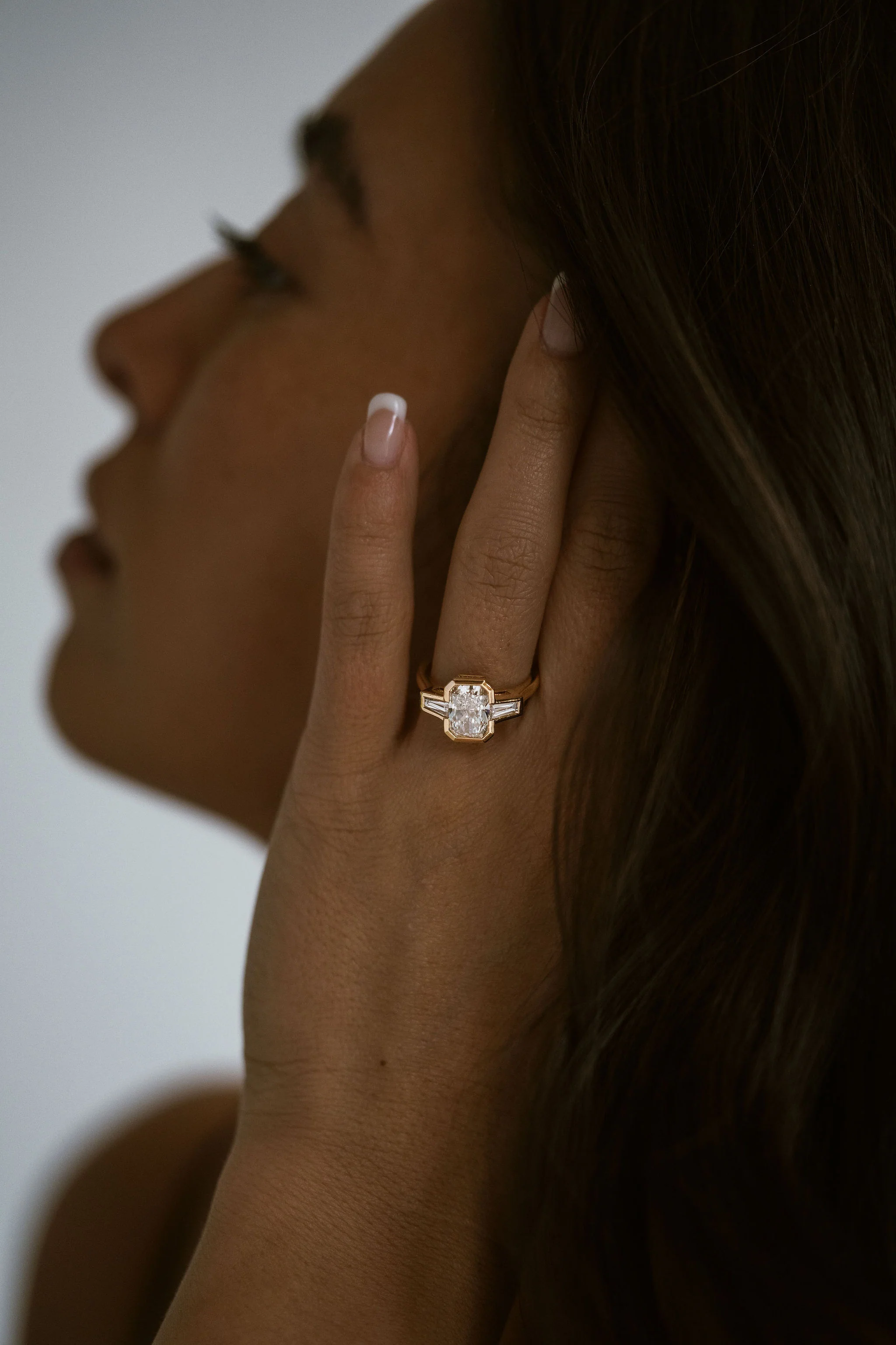 Radiant Cut Diamond Full Bezel With Tapered Baguette Accents - Image 5